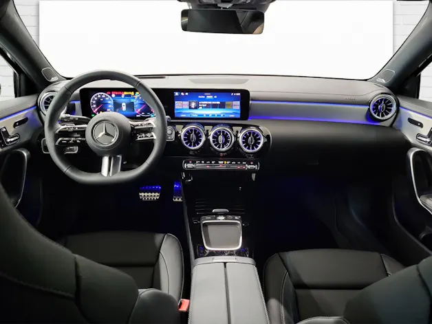 Mercedes-Benz A 220 AMG Line 4Matic