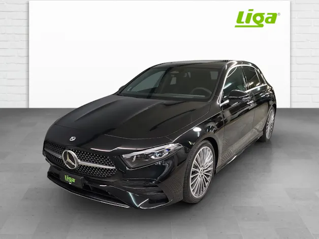 Mercedes-Benz A 220 AMG Line 4Matic
