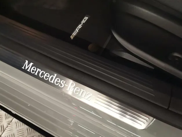 Mercedes-Benz A 220 d AMG Line