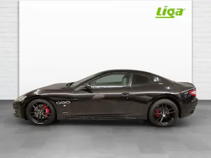 Maserati Gran Turismo 4.7 V8 Sport