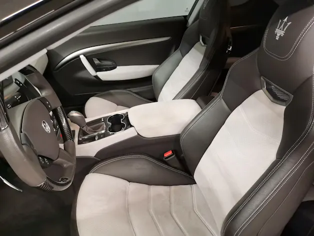 Maserati Gran Turismo 4.7 V8 Sport