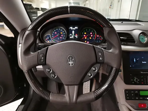 Maserati Gran Turismo 4.7 V8 Sport