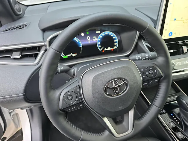 Toyota Corolla Cross 2.0 HSD Premium AWD-i