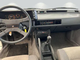 Mitsubishi Starion 2000 Turbo EX
