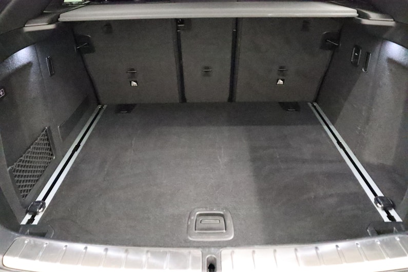 Vehicle image BMW X4