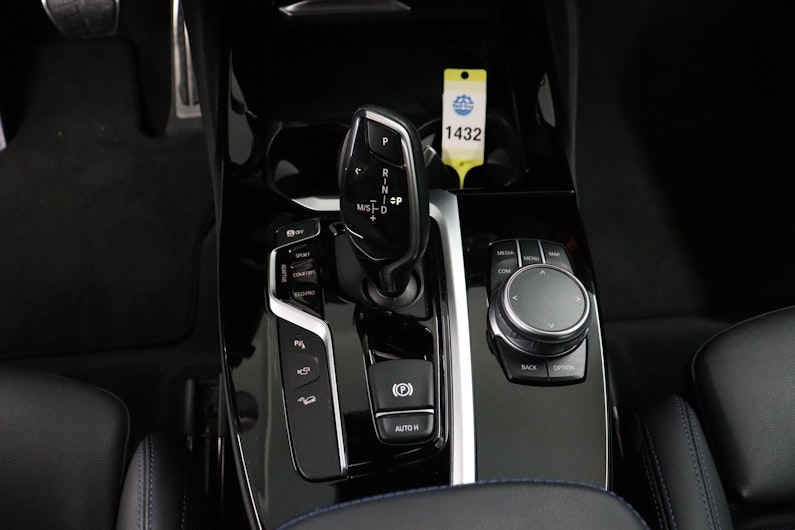 Vehicle image BMW X4