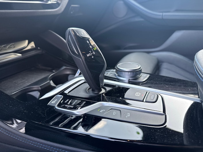 image du véhicule BMW X4