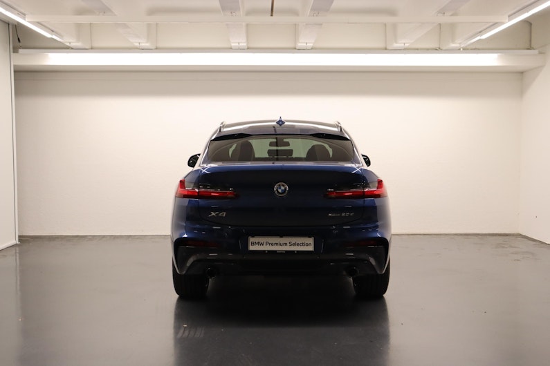 Vehicle image BMW X4