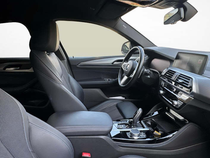 image du véhicule BMW X4