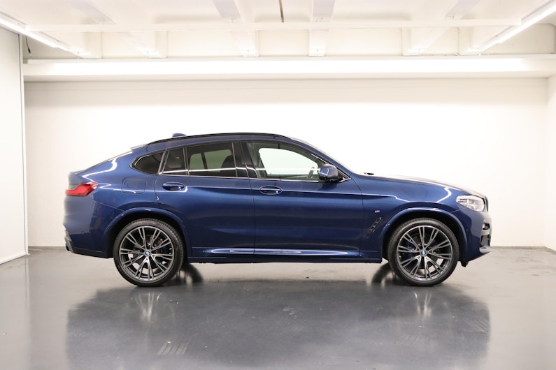 Vehicle image BMW X4
