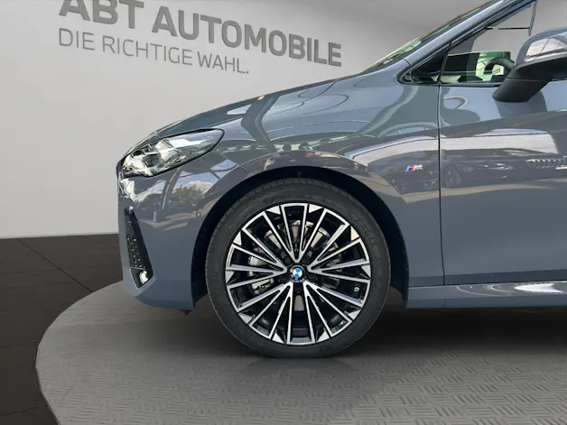 BMW 223i xDrive Active Tourer