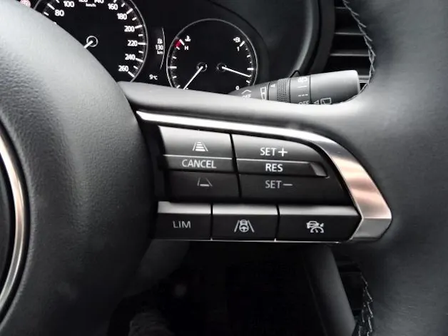 Mazda 3 Hatchback 2.0 Automat 186 Exclusive-Line