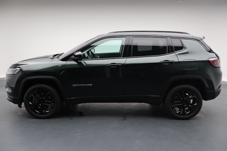 Vehicle image JEEP COMPASS