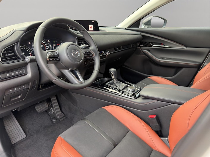 Vehicle image MAZDA CX-30