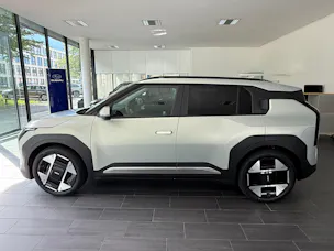 Kia EV3 81 kWh Earth+