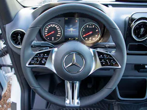 Mercedes-Benz Sprinter 317 CDI PRO CH Standard