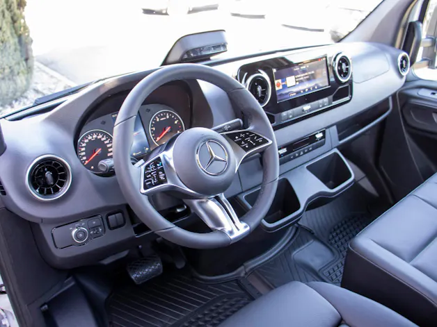 Mercedes-Benz Sprinter 317 CDI PRO CH Standard