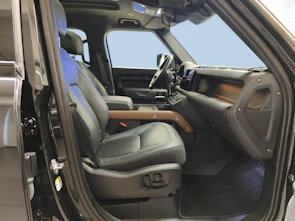 image du véhicule LAND ROVER Defender 110 3.0 I6 X - Gancio traino elettrico incluso