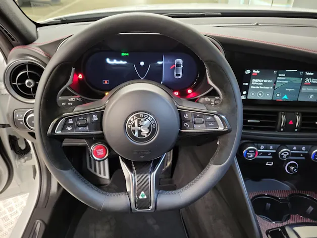 Alfa Romeo Giulia 2.9 V6 Biturbo Quadrifoglio Super Sport Carbonroof