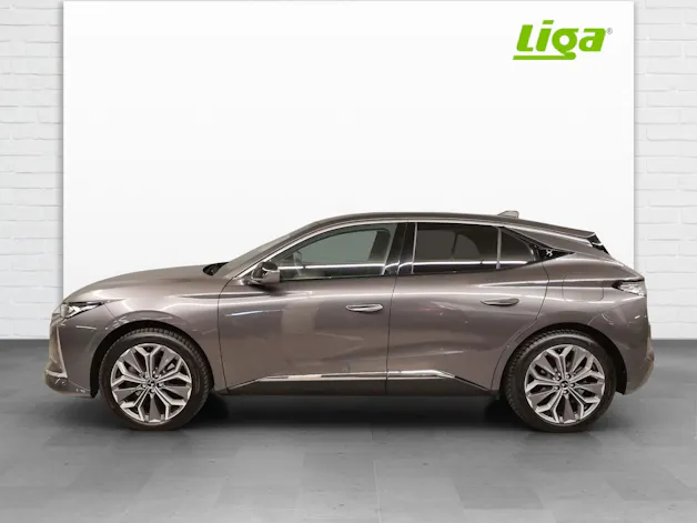 DS Automobiles 4 1.6 E-Tense Trocadero