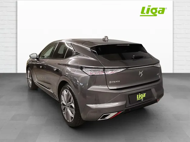 DS Automobiles 4 1.6 E-Tense Trocadero