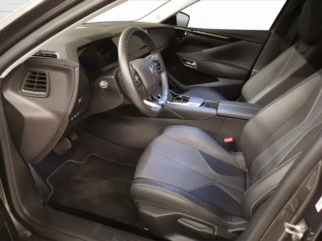 DS Automobiles 4 1.6 E-Tense Trocadero