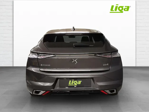 DS Automobiles 4 1.6 E-Tense Trocadero