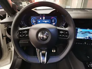 Alfa Romeo Junior 1.2 Ibrida Speciale