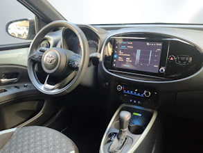 https://vehicle.imgix.net/3985312/07dd7a26-931e-41fb-a659-8274bdbfeffb.jpg
