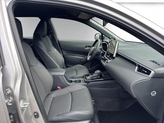 Vehicle image 14 Vehicle image 14