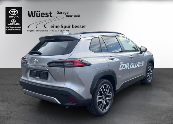 Vehicle image 4 Vehicle image 4