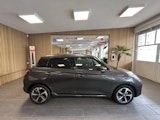 First vehicle image
