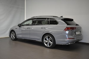 Vehicle image VW Golf VIII Variant 2.0 TSI R-Line DSG 4motion