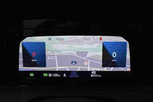 Vehicle image VW Golf VIII Variant 2.0 TSI R-Line DSG 4motion