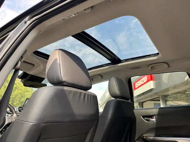 Suzuki Vitara 1.4 T Compact Top Hybrid 4x4