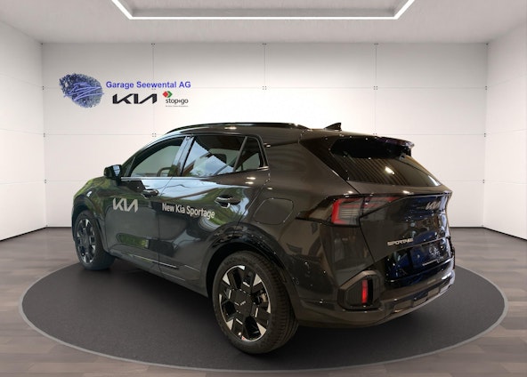 Vehicle image 3 Vehicle image 3