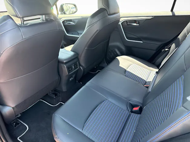 Toyota RAV4 2.5 HSD Style