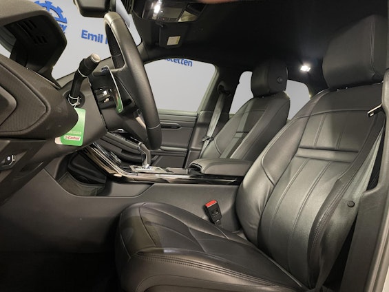 Vehicle image 7 Vehicle image 7