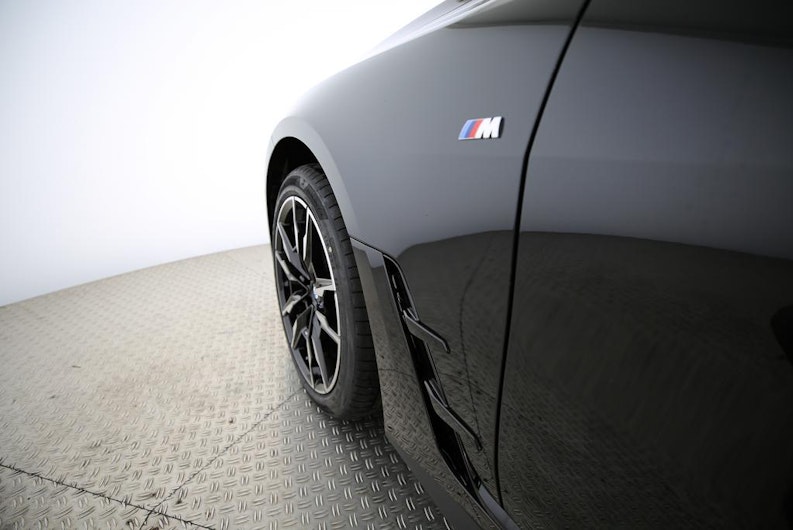 Vehicle image BMW 4 SERIES