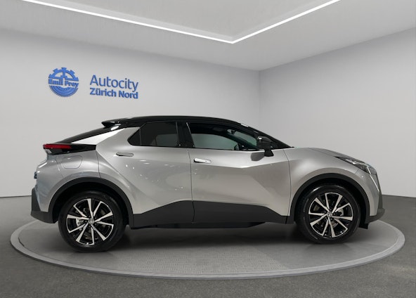 Vehicle image 5 Vehicle image 5