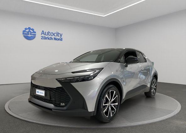 First vehicle image First vehicle image