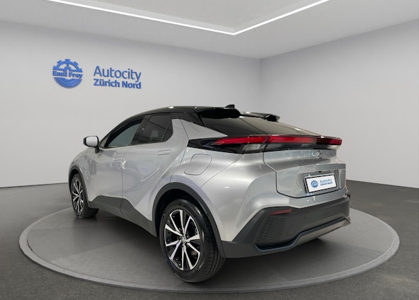 Vehicle image 2 Vehicle image 2