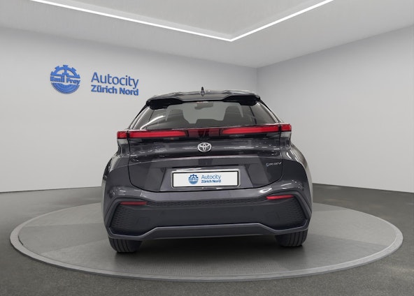 Vehicle image 3 Vehicle image 3