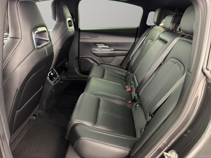 Vehicle image MAZDA 6