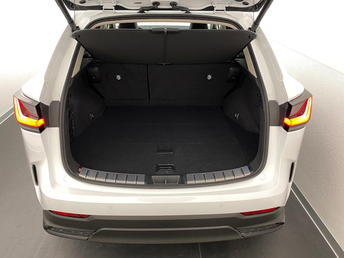 Vehicle image LEXUS NX