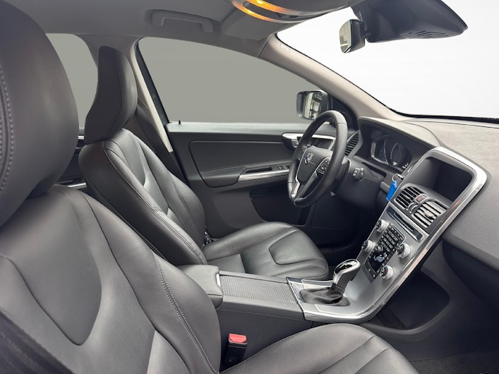 immagine del veicolo VOLVO XC60