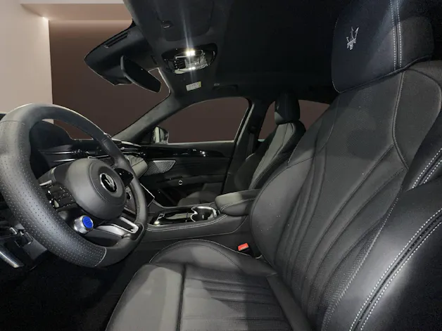 Maserati Grecale 2.0 Hybrid Modena