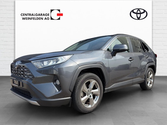 First vehicle image First vehicle image