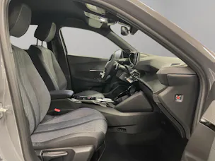 Peugeot 2008 1.2 Hybrid Allure Premium
