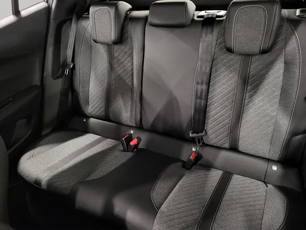 Peugeot 2008 1.2 Hybrid Allure Premium